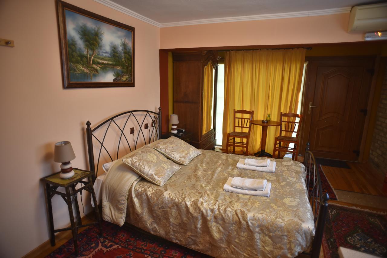 Santa Marina Guesthouse Káto Loutrákion المظهر الخارجي الصورة