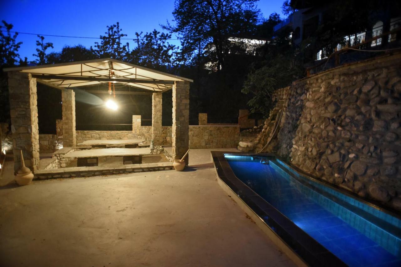 Santa Marina Guesthouse Káto Loutrákion المظهر الخارجي الصورة