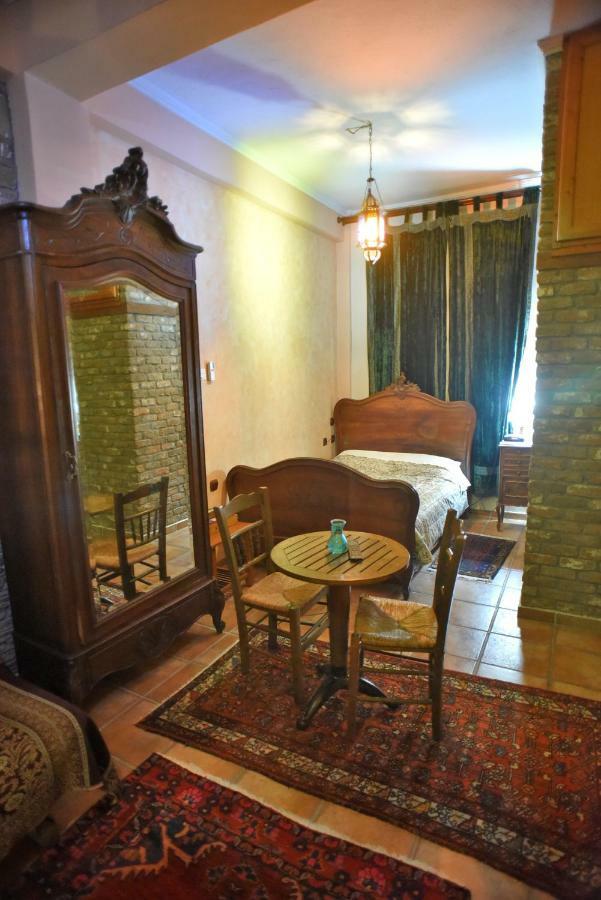 Santa Marina Guesthouse Káto Loutrákion المظهر الخارجي الصورة